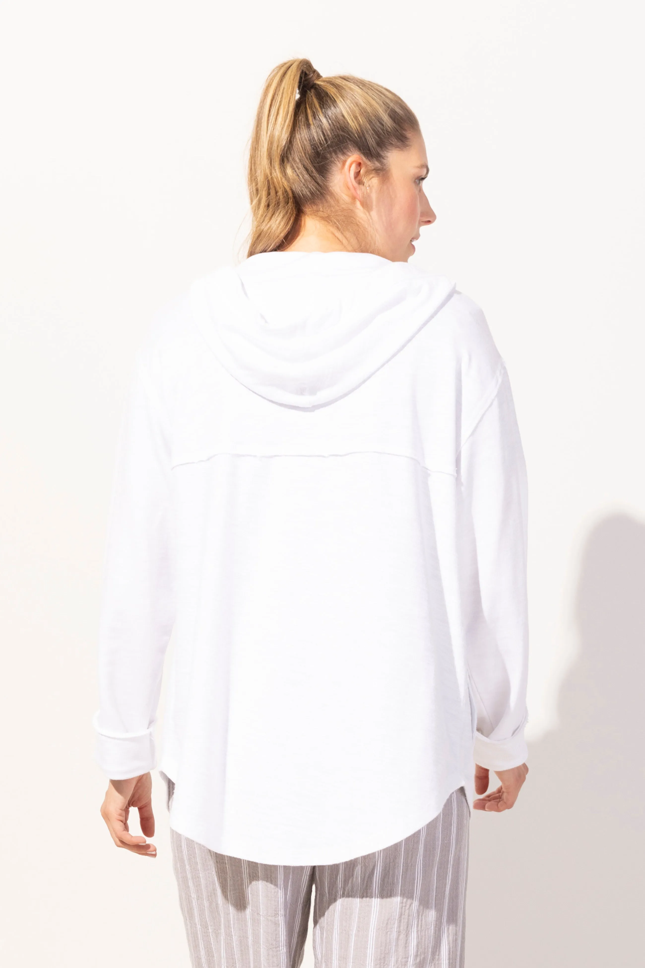 ESCAPE - HIGH TIDE HOODIE - E26835 - 4 Colours