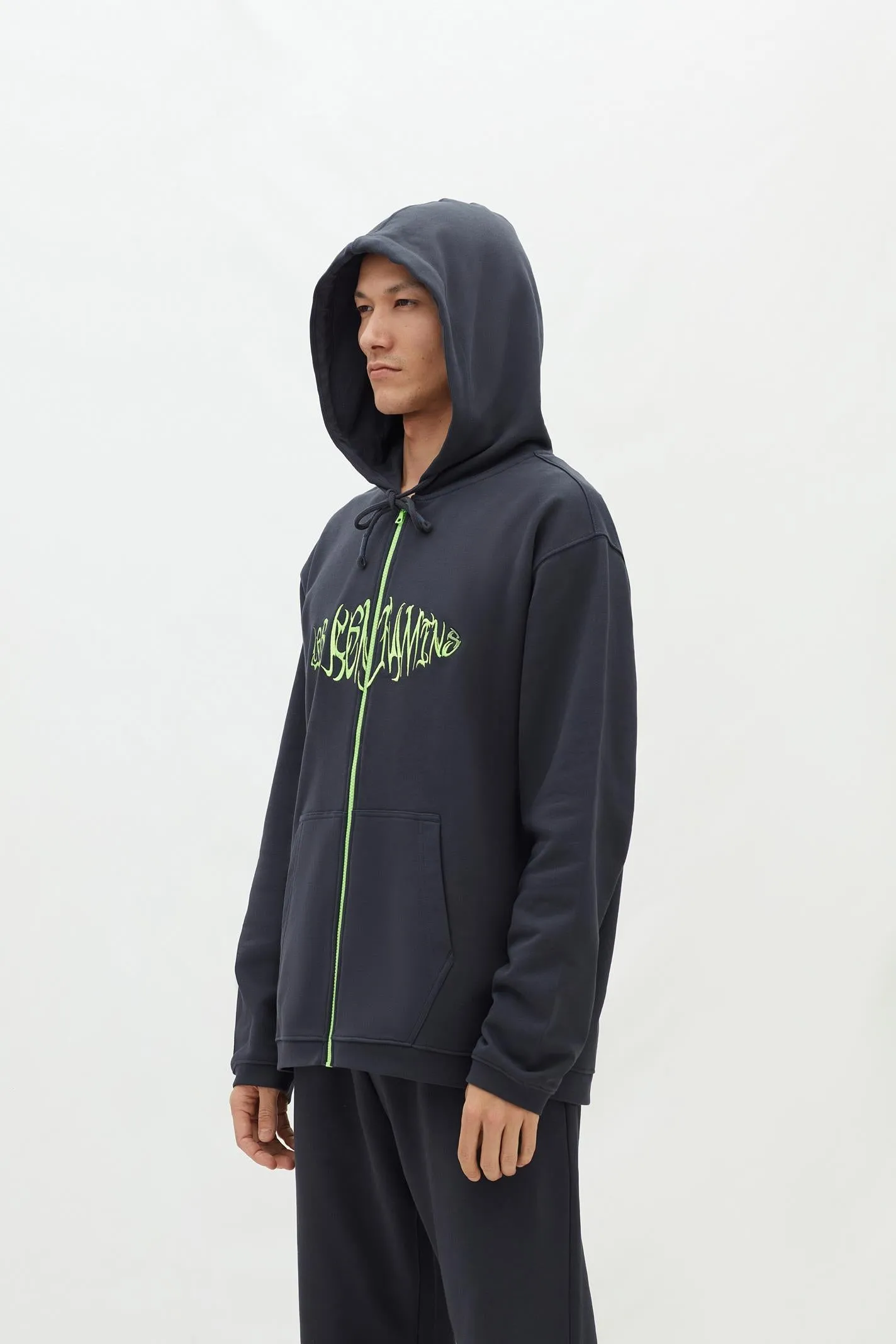 RELAXED ZIP HOODIE 003