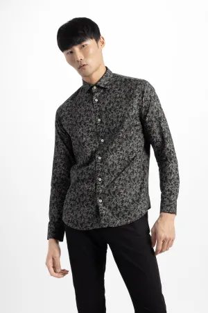 Soft Cloth Point Collar Shirt in Italian Print Woven - Black Stencil Leaf Print