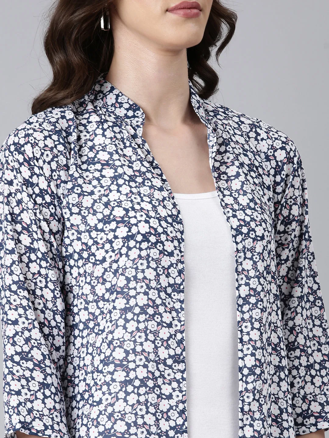 Women Teal Floral Printed Open Front Longline Shrug